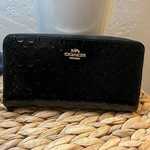 Coach Signature black patent wallet